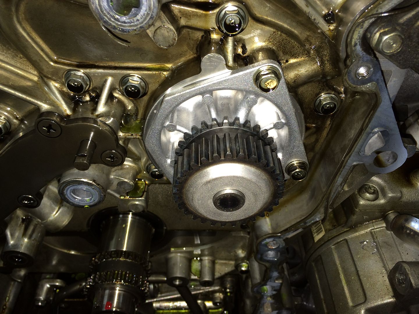 DIY Complete Timing Chain/Tensioners/Water Pump Nissan GTR Forum